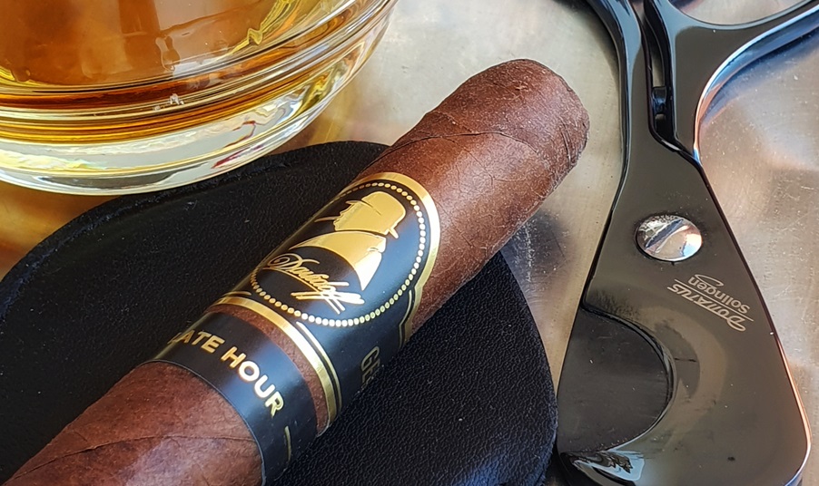 No Statesman, but truely a Statement: Die Davidoff Winston Churchill The Late Hour
