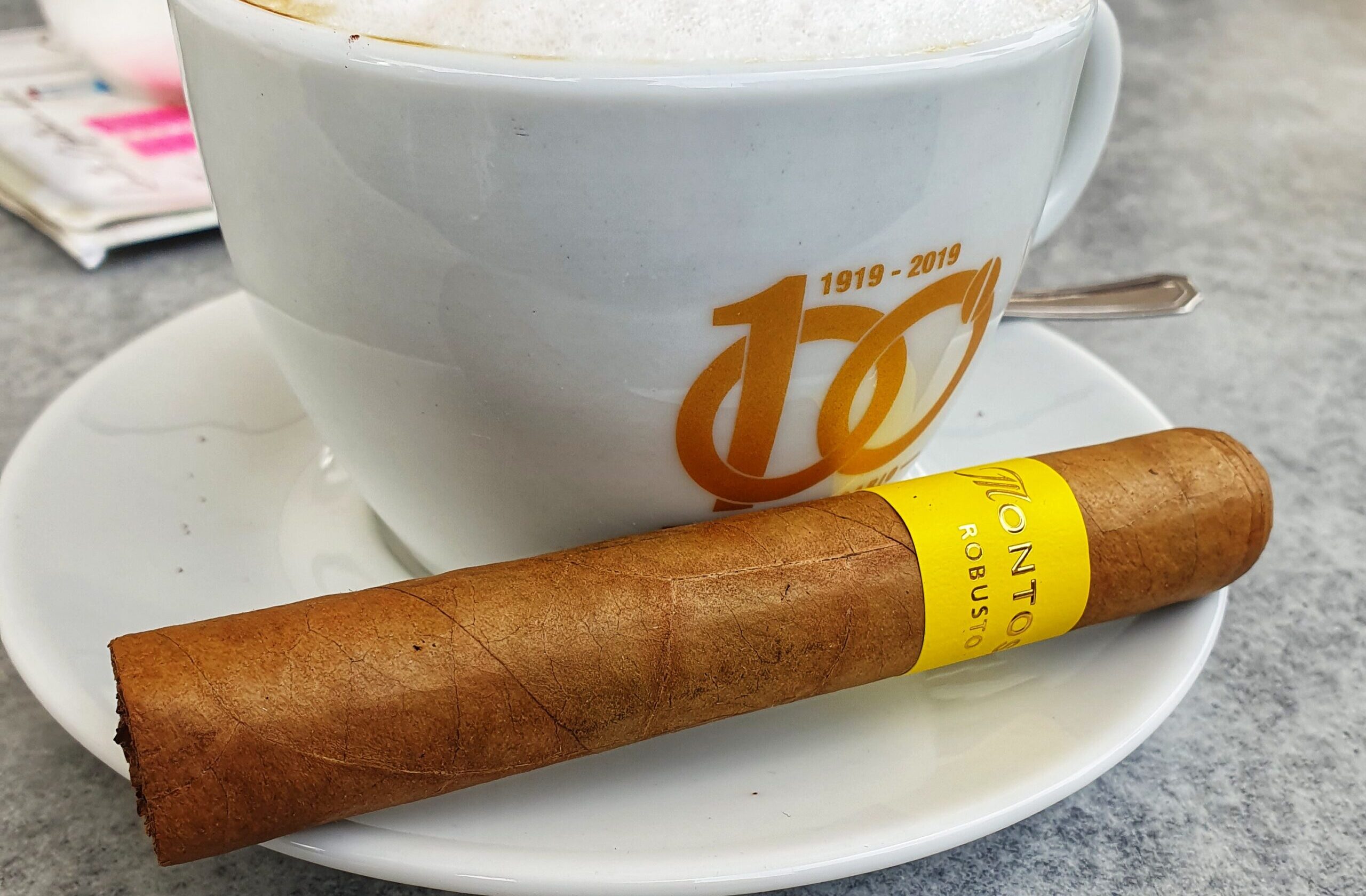 Da geht die Sonne auf: Die Montosa Amarillo Robusto im Review