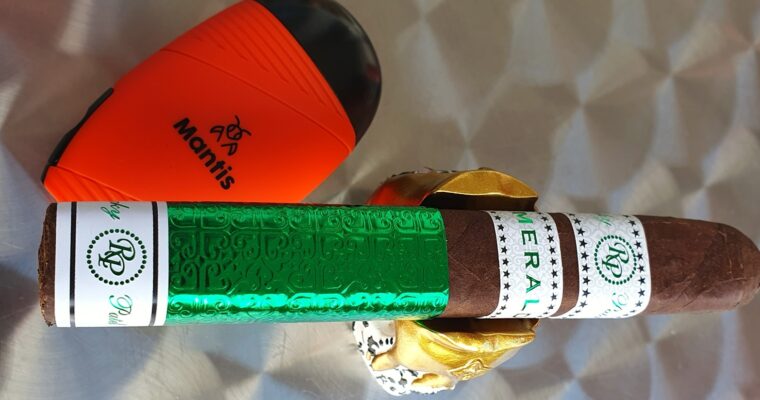 Auf der Jagd nach dem grünen Smaragd – Die Rocky Patel Emerald Toro