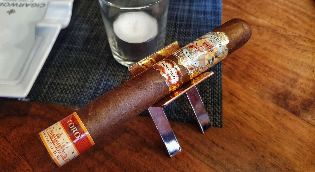 Auf der Couch mit Freud – eine Begegnung mit der Freud Superego Toro