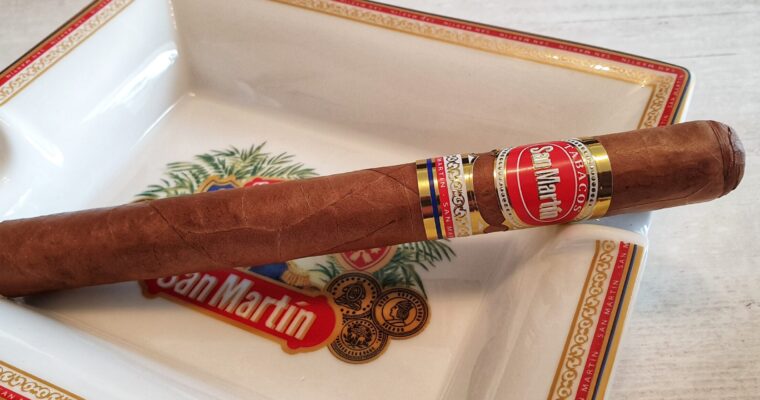 Von Santo Domingo über Gronau in die Welt: Tabacos San Martin Churchill im Review